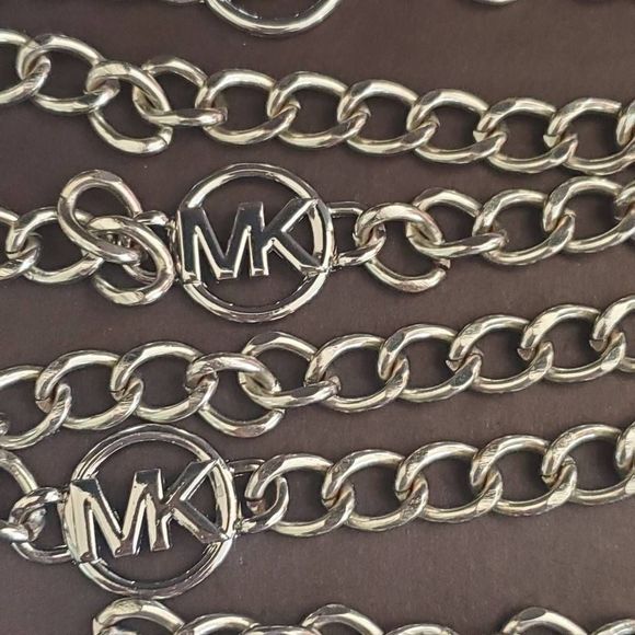 Michael Kors Silvertone Chain Link Belt M 38 Inches Long main image 4